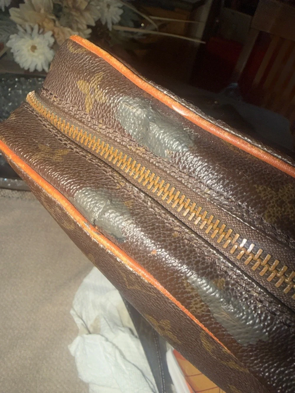💯Authentic Louis  Vuitton Monogram Marceau PM Messenger Bag in Brown